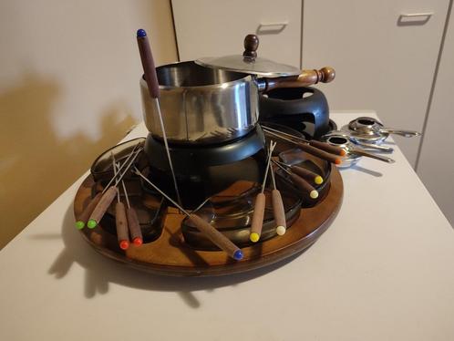 Retro 6-persoonsfondueset met draaiplateau & toebehoren, Elektronische apparatuur, Fonduesets, Gebruikt, Fondueset, Brander, Ophalen