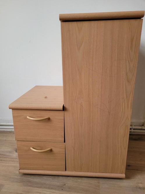 Prachtig houten dressoir met laden van gebleekt eikenhout, Kinderen en Baby's, Kinderkamer | Commodes en Kasten, Zo goed als nieuw