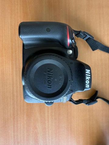 Nikon D5300 DSLR-camera set beschikbaar voor biedingen