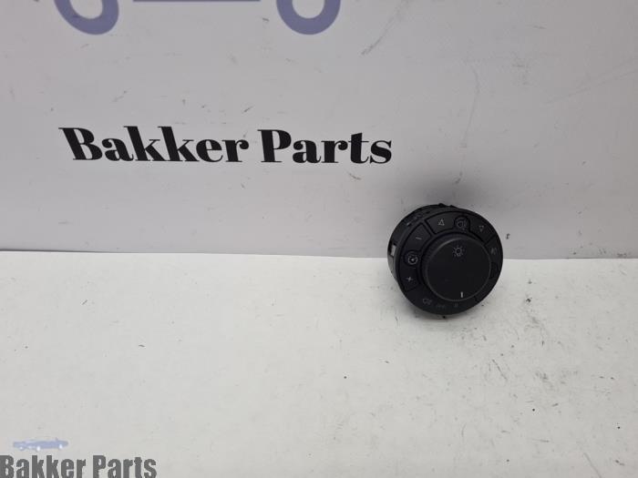 Commutateur lumière d'un Opel Corsa, Autos : Pièces & Accessoires, Tableau de bord & Interrupteurs, Opel, Utilisé, 3 mois de garantie