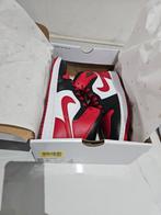 Air Jordan 1 mid neuve pointure 40, Ophalen of Verzenden, Zo goed als nieuw