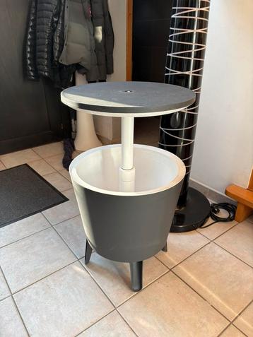 Keter cool bar box tafel (grote uitvoering), Enlèvement