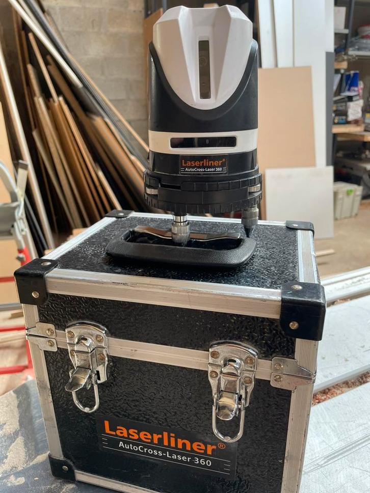 Niveau laser laserliner autocross 360, Doe-het-zelf en Bouw, Meetapparatuur, Gebruikt, Ophalen