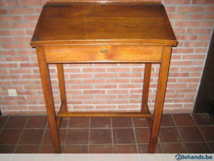 Vintage/antiek houten bureau: bruin, Huis en Inrichting, Bureaus, Gebruikt, Bureau, Ophalen