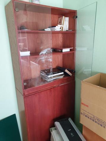 vintage kast boekenkast bureau kast beschikbaar voor biedingen