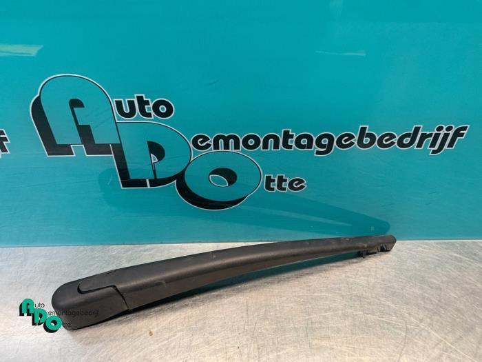 Ruitenwisserarm achter van een Renault Kangoo (Kangoo 2 08-), Auto-onderdelen, Ruiten en Toebehoren, Renault, Gebruikt, 3 maanden garantie