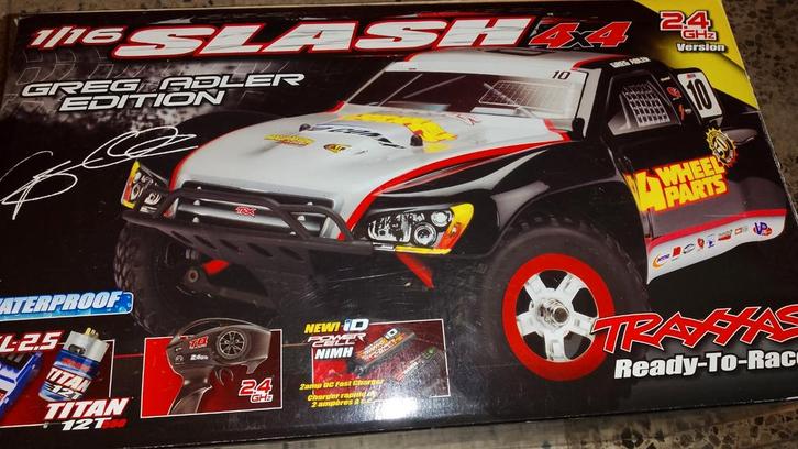 Traxxas Slash 4WD RTR, Hobby en Vrije tijd, Modelbouw | Radiografisch | Auto's, Zo goed als nieuw, Auto offroad, Elektro, Schaal 1:16