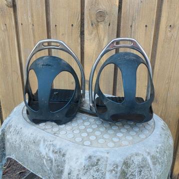 Veiligheidsbeugels beschikbaar voor biedingen