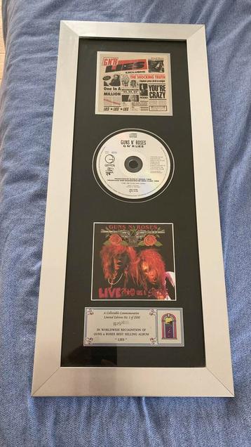 GUNS N' ROSES — GN'R Lies (Frame nr. 1/1500) beschikbaar voor biedingen