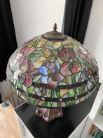 Tiffany stijl tafellamp, Huis en Inrichting, Lampen | Tafellampen, Ophalen of Verzenden