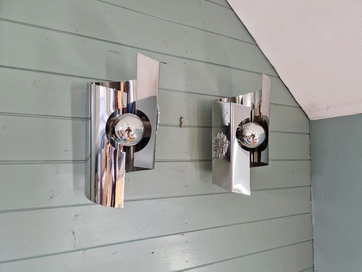 Paar Space Age wandlampen in verchroomd metaal, 1970, Antiek en Kunst, Antiek | Verlichting, Ophalen of Verzenden