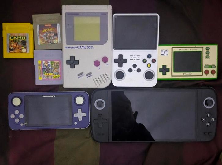 Lot de 5 consolesde jeux avec plusieurs milliers de jeux, Consoles de jeu & Jeux vidéo, Consoles de jeu | Autre, Comme neuf, Enlèvement