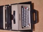 Olivetti typmachine, Ophalen of Verzenden, Zo goed als nieuw