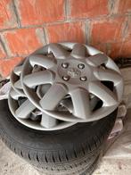 Jantes + pneu hivers peugeot 208, Autos : Pièces & Accessoires, 15 pouces, Pneus hiver, Véhicule de tourisme, 185 mm