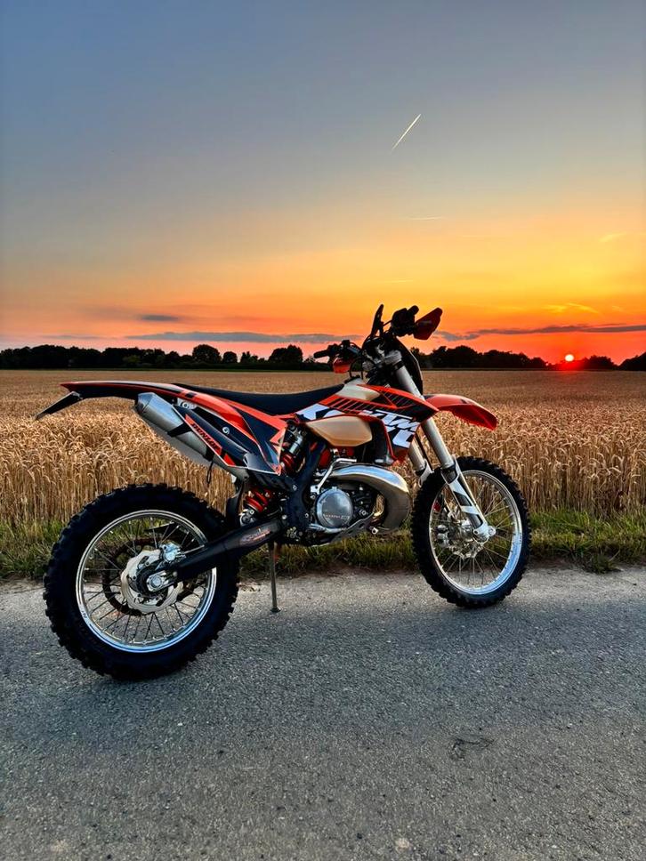 Ktm 250 exc 2t parfait état, Motoren, Motoren | KTM, Bedrijf, Enduro, 11 kW of minder, 1 cilinder, Ophalen