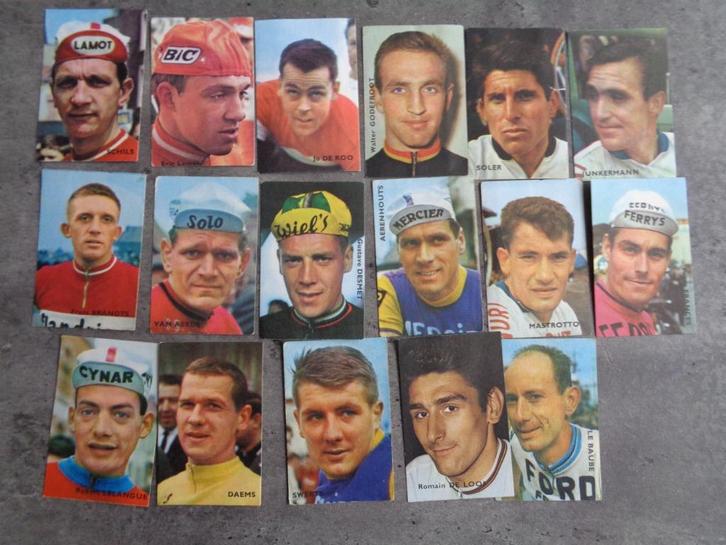 WIELRENNERS PRENTJES CHROMO's JAREN MIDDEN 60  17X, Hobby en Vrije tijd, Stickers en Plaatjes, Ophalen of Verzenden