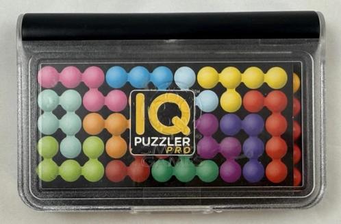Smart Games IQ Puzzler Pro denkspel logica 120 uitdagingen, Hobby en Vrije tijd, Gezelschapsspellen | Bordspellen, Zo goed als nieuw