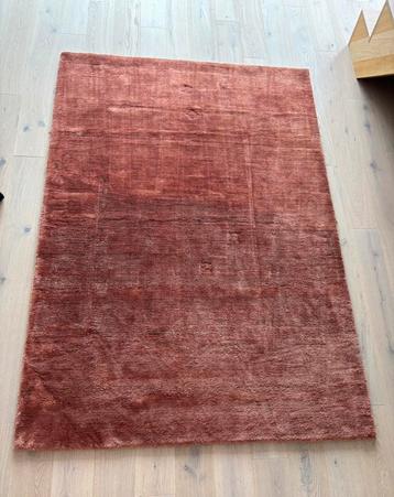 Terracotta vloerkleed/tapijt beschikbaar voor biedingen