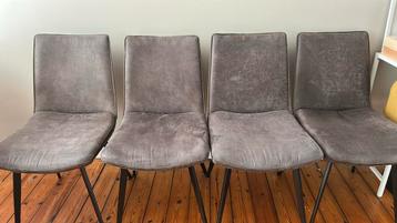Ensemble de quatre chaises en cuir, Enlèvement, Comme neuf, Cuir, Une