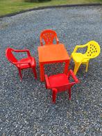 Kindertafel en stoeltjes, Kinderen en Baby's, Kinderkamer | Tafels en Stoelen, Ophalen, Gebruikt