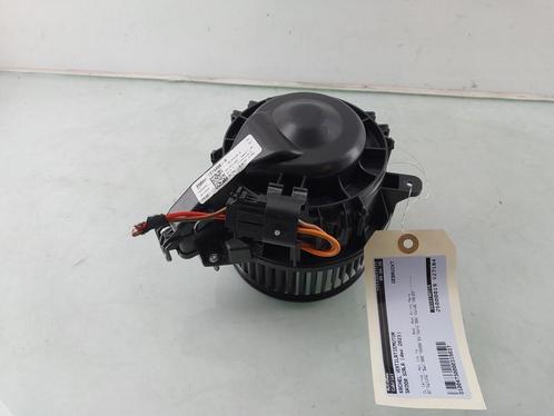 KACHEL VENTILATORMOTOR Skoda Scala (|2Q1819021A|), Auto-onderdelen, Airco en Verwarming, Skoda, Gebruikt