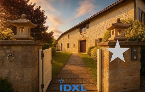 Gerenoveerde Luxe Natuurstenen Villa nabij Limoges – 388 m², Immo, Buitenland, Frankrijk, Woonhuis