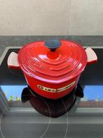 Le Creuset Casserole Coeur, Kookpan of Snelkookpan, Gebruikt, Gietijzer, Ophalen of Verzenden