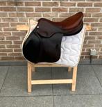 Springzadel Antares 17,5 inch met singel, Dieren en Toebehoren, Paarden en Pony's | Trailers en Aanhangwagens, Ophalen of Verzenden