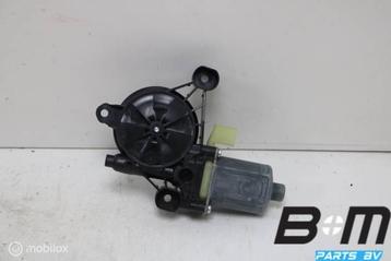 Raammotor rechtsvoor VW Golf 7 GTI Clubsport 5Q0959801B beschikbaar voor biedingen