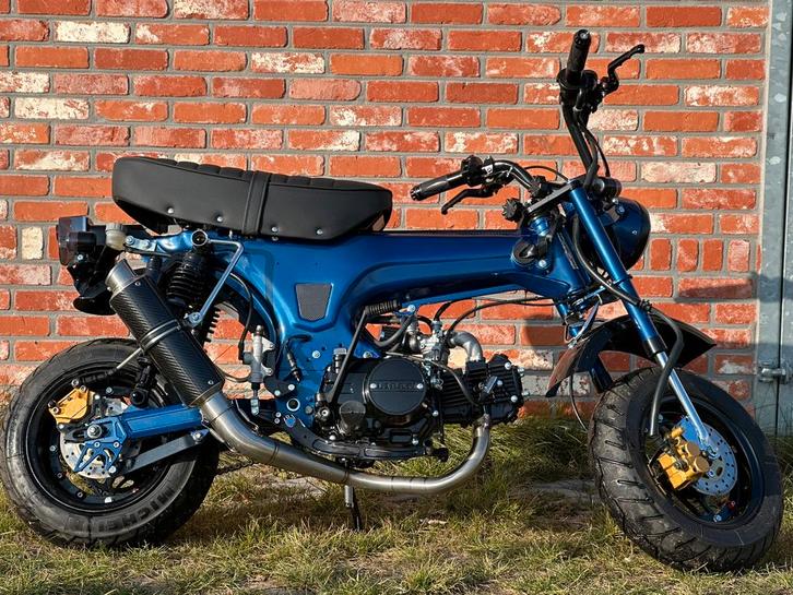 Dax brommer, Fietsen en Brommers, Brommeronderdelen | Algemeen, Zo goed als nieuw, Ophalen