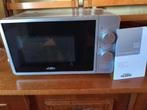 Four micro ondes, Elektronische apparatuur, Microgolfovens, Ophalen, Tussenbouw, Zo goed als nieuw, Draaiplateau