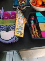 Groot pakket Monster High, Kinderen en Baby's, Speelgoed | Poppen, Ophalen, Zo goed als nieuw