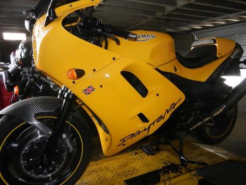 motos triumph 900, Motoren, Motoren | Triumph, Particulier, Sport, meer dan 35 kW, 3 cilinders, Ophalen