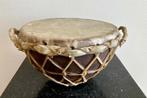 Indische Nagara drum, Ophalen