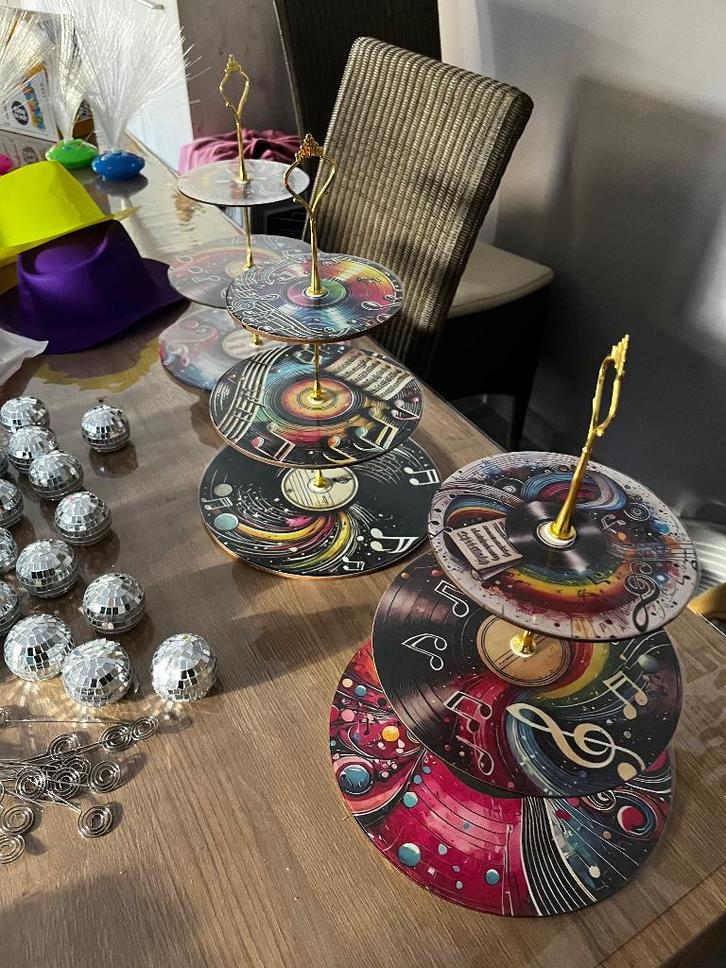 Feestartikelen, Hobby en Vrije tijd, Feestartikelen | Verhuur, Zo goed als nieuw, Ophalen