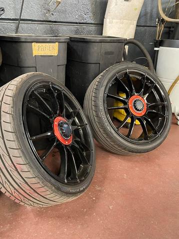Te Koop 19' 5x112 OZ Ultraleggera's met Centerlock Look beschikbaar voor biedingen