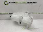 Réservoir lave-glace avant d'un Volkswagen Passat, -, 3 mois de garantie, Utilisé, -