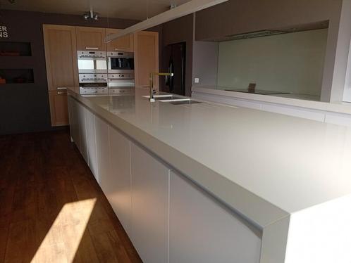 Nieuwe Toonzaalkeuken, Huis en Inrichting, Keuken | Complete keukens, Composiet, Ophalen