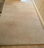 Beige laagpolig vloerkleed, Enlèvement ou Envoi, Comme neuf, Beige, Rond