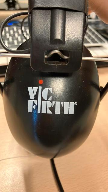 Vic Firth isolerende hoofdtelefoon beschikbaar voor biedingen