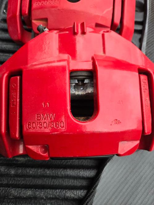 BMW M3 remklauwen met blokken splinternieuwe, Auto-onderdelen, Remmen en Aandrijving, BMW, Nieuw, Ophalen