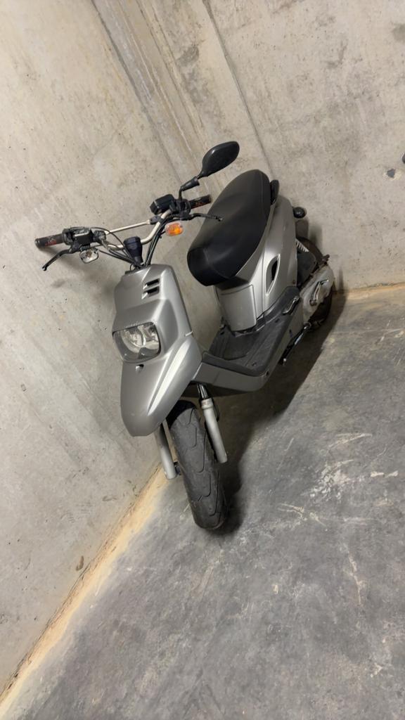Mbk booster, Fietsen en Brommers, Scooters | SYM, Zo goed als nieuw, Overige modellen, Klasse B (45 km/u), Benzine, Ophalen