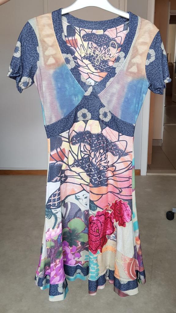 Robe Desigual Valentine, Kleding | Dames, Jurken, Zo goed als nieuw, Maat 36 (S), Overige kleuren, Boven de knie, Ophalen