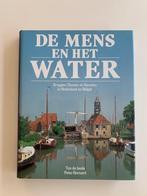 De mens en het water, Ton de Joode Bruggen, sluizen en kanal, Ophalen of Verzenden, Zo goed als nieuw, Boek of Tijdschrift