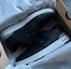 Lacoste sneakers – Zwart/Wit – Maat 42, Kleding | Heren, Schoenen, Ophalen of Verzenden, Zo goed als nieuw, Sneakers, Lacoste