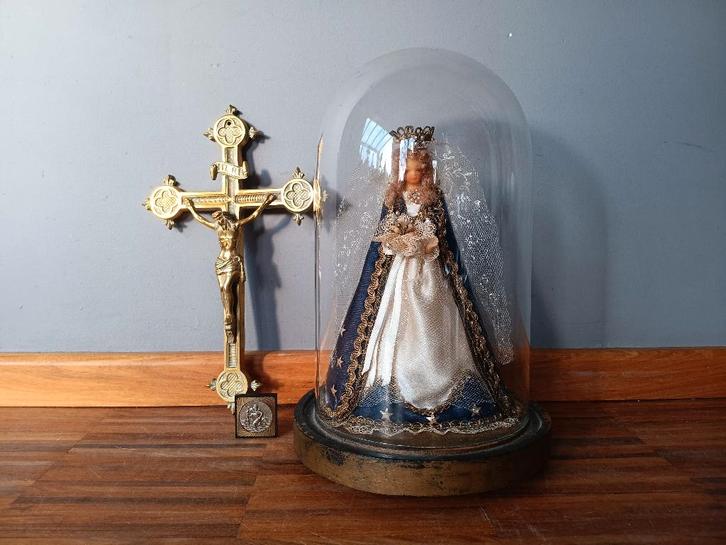 Setje religieuze objecten, Antiek en Kunst, Antiek | Religieuze voorwerpen, Ophalen of Verzenden