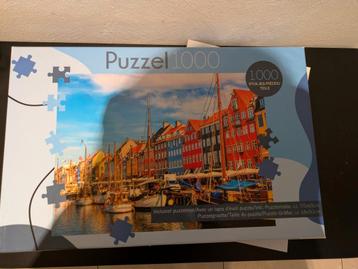 Puzzel met puzzelmat beschikbaar voor biedingen