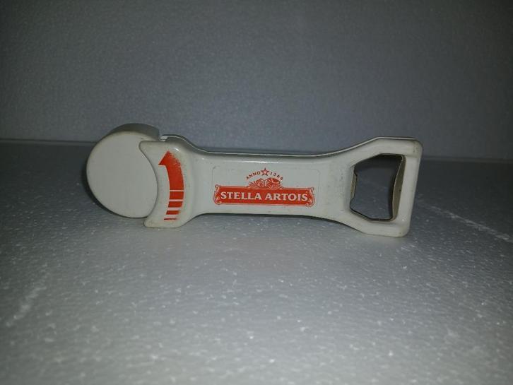 Oude flesopener - flesopener STELLA ARTOIS, Verzamelen, Biermerken, Zo goed als nieuw, Flesopener, Stella Artois, Ophalen of Verzenden
