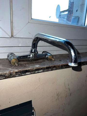 Oude mixer  beschikbaar voor biedingen