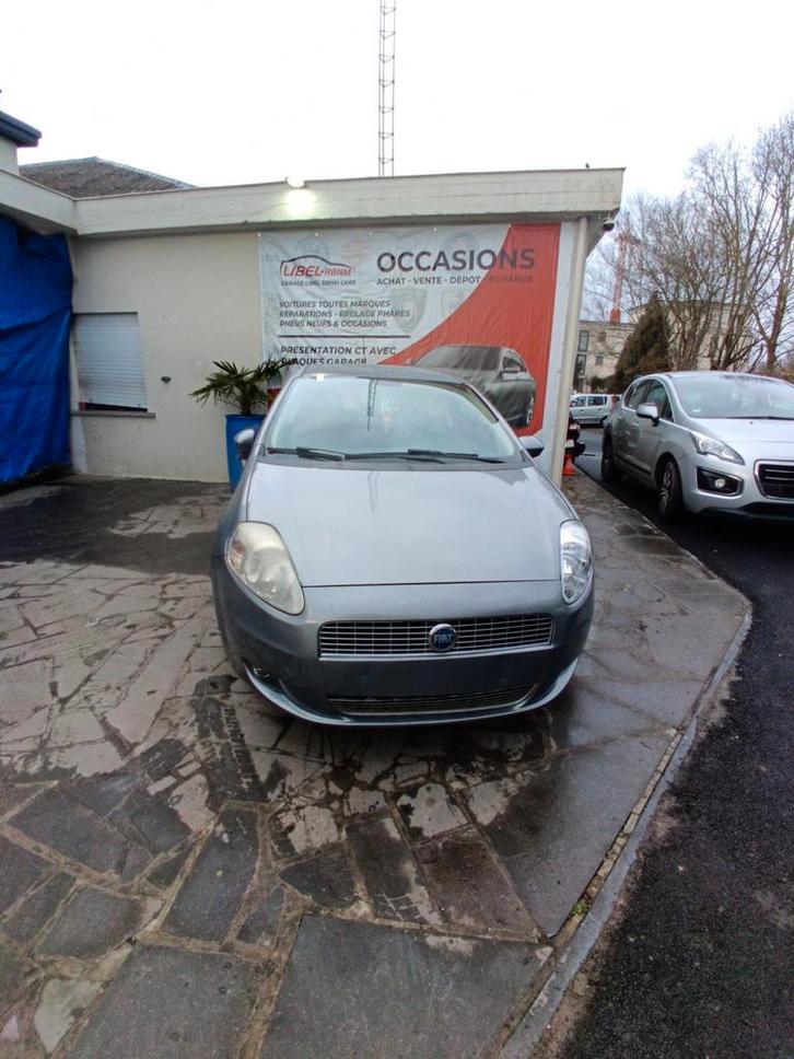 Punto feit, Auto's, Fiat, Bedrijf, Punto, ABS, Adaptive Cruise Control, Airbags, Airconditioning, Alarm, Bluetooth, Boordcomputer